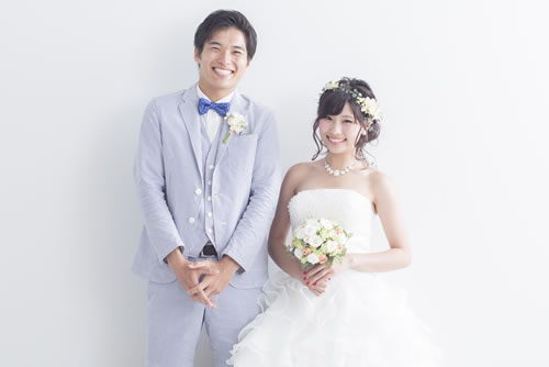 結婚祝いプレゼント20選♡ユニークな名前入りで友達にサプライズ